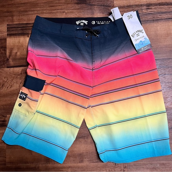 Billabong Shorts New Billabong Performance Boardshorts Size 3